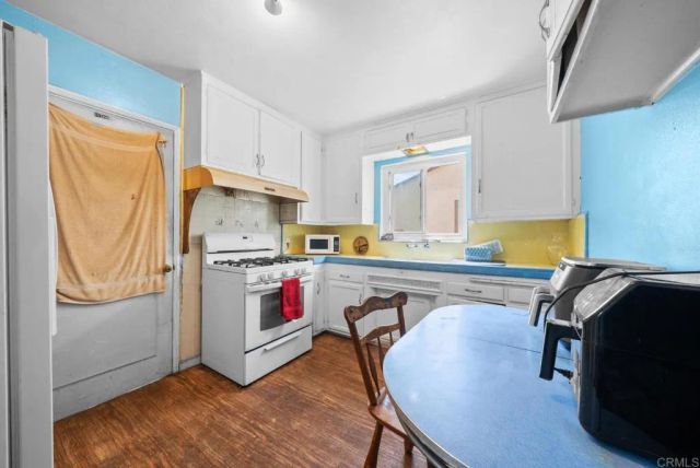 1751 Duval Street, San Diego, CA 92102