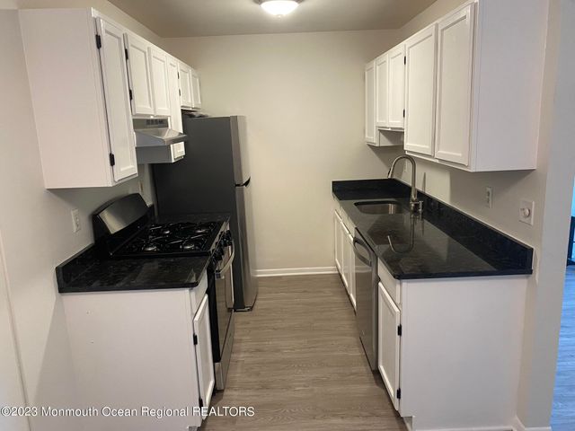 231 Atlantic Street 26, Keyport, NJ 07735