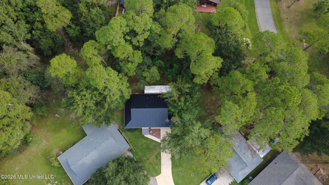 3 Quail Creek Drive, Diamondhead, MS 39525