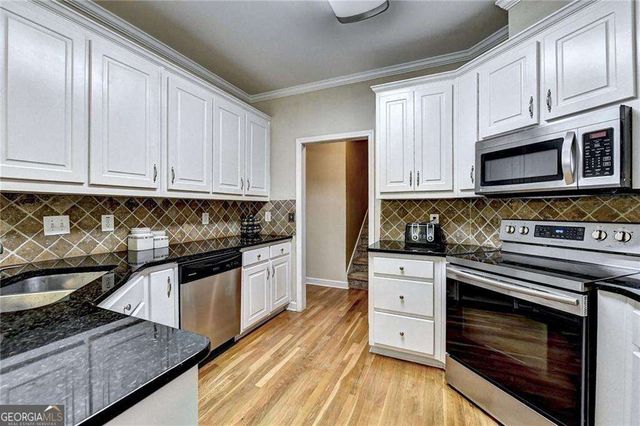 1195 Home Place Drive, Lawrenceville, GA 30043