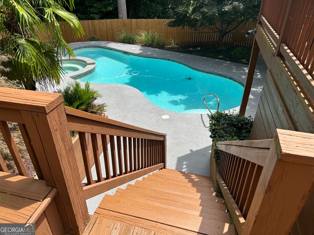 1195 Home Place Drive, Lawrenceville, GA 30043
