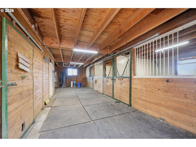 86250 SANFORD Rd, Eugene, OR 97402