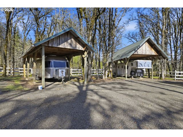 86250 SANFORD Rd, Eugene, OR 97402