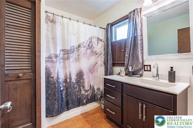 2015 Leithsville Road, Hellertown Boro, PA 18055