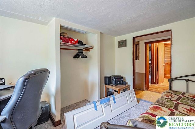 2015 Leithsville Road, Hellertown Boro, PA 18055