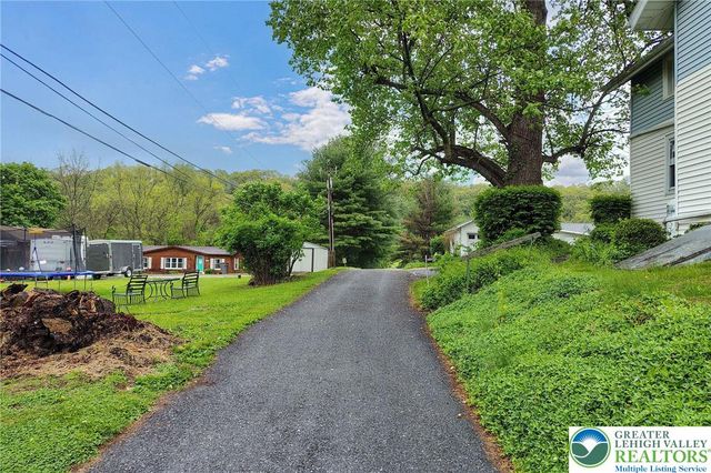2015 Leithsville Road, Hellertown Boro, PA 18055