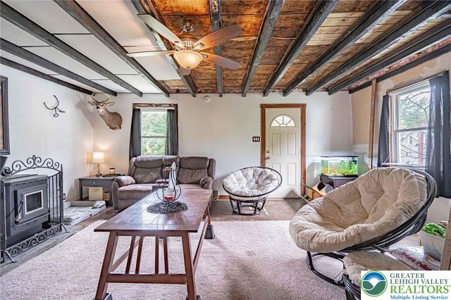 2015 Leithsville Road, Hellertown Boro, PA 18055