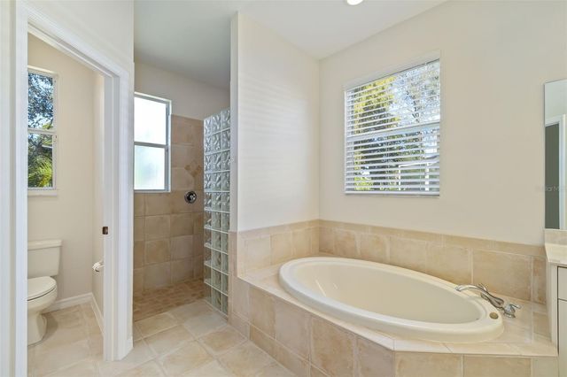 5166 MAGNOLIA POND DRIVE, Sarasota, FL 34233