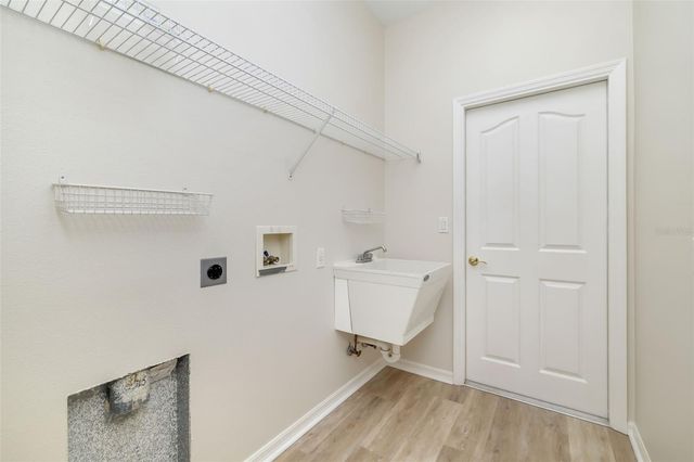 5166 MAGNOLIA POND DRIVE, Sarasota, FL 34233