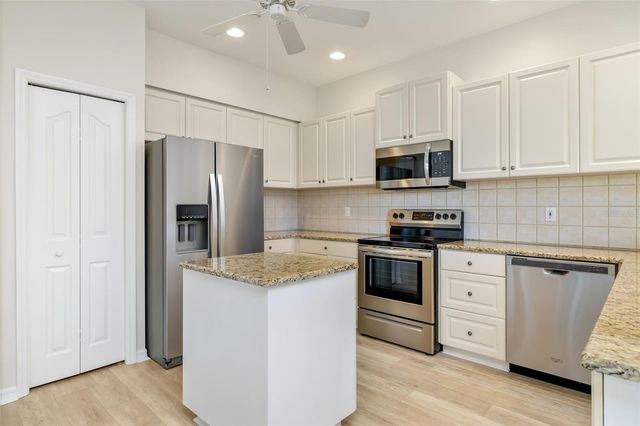 5166 MAGNOLIA POND DRIVE, Sarasota, FL 34233