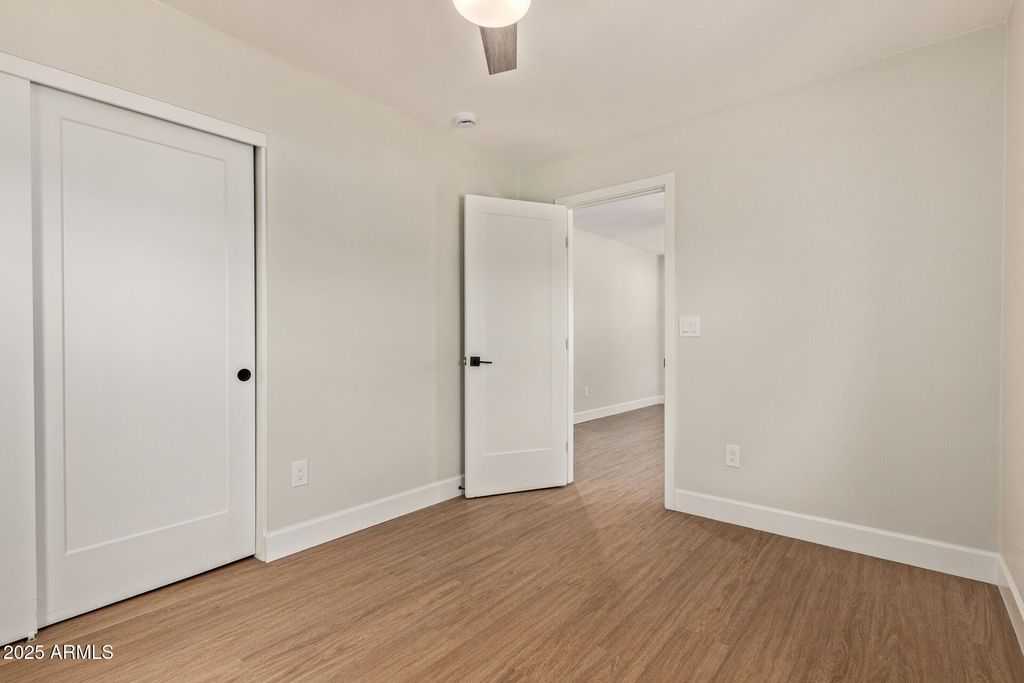 Image 25 of property listing at 414 N 13TH Place, Phoenix, AZ 85006