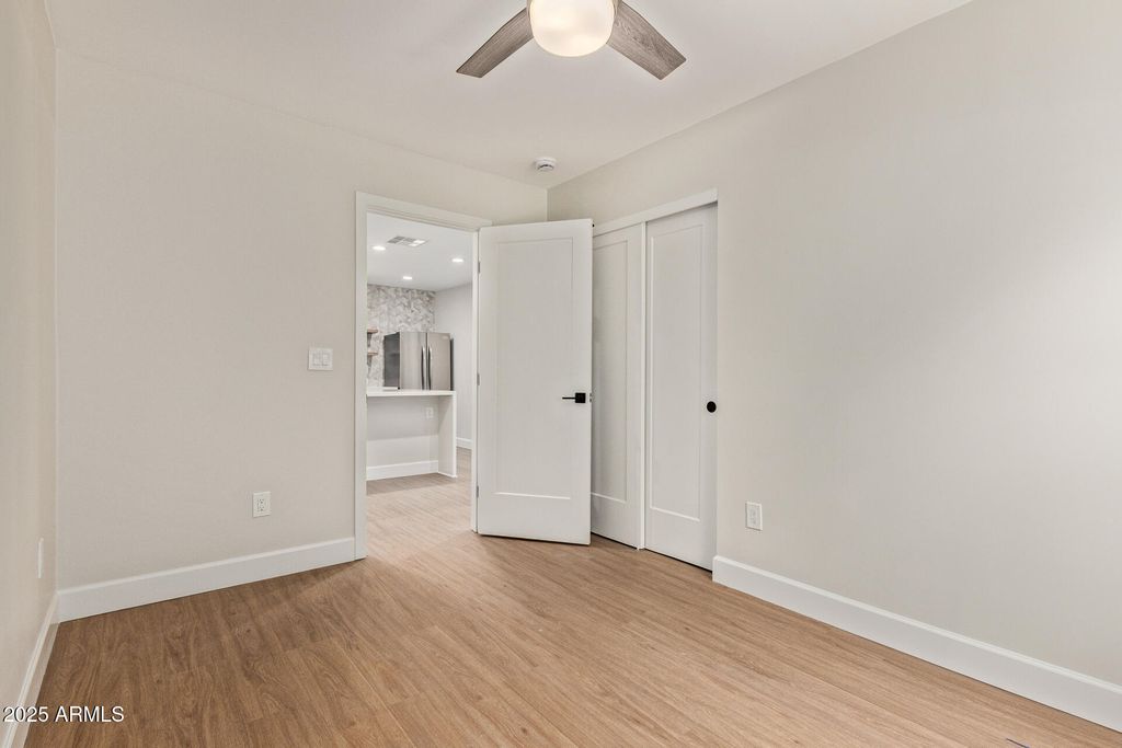 Image 27 of property listing at 414 N 13TH Place, Phoenix, AZ 85006