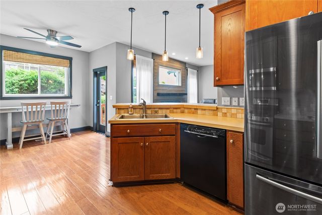 850 Waters Watch Road, Kalama, WA 98625