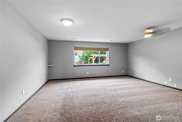 850 Waters Watch Road, Kalama, WA 98625