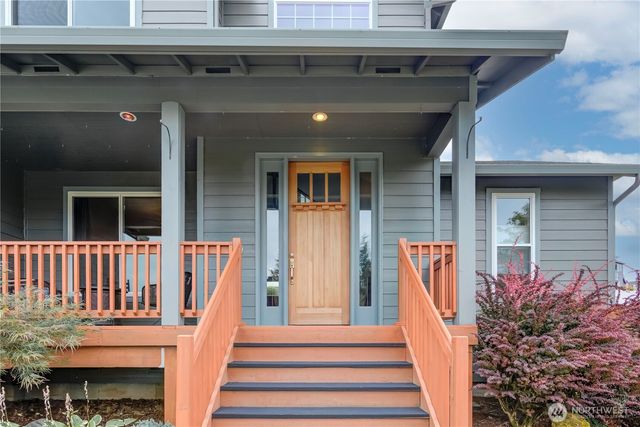 850 Waters Watch Road, Kalama, WA 98625