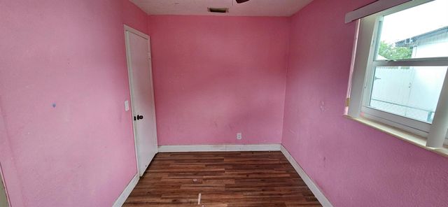 1357 9th Street, West Palm Beach, FL 33401