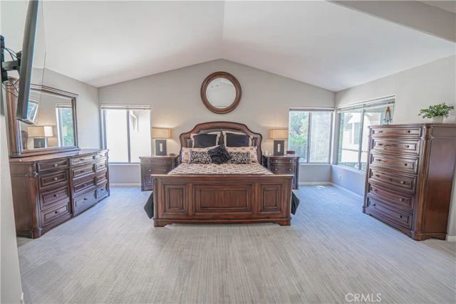 23678 White Oak Court, Newhall, CA 91321