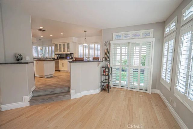 23678 White Oak Court, Newhall, CA 91321