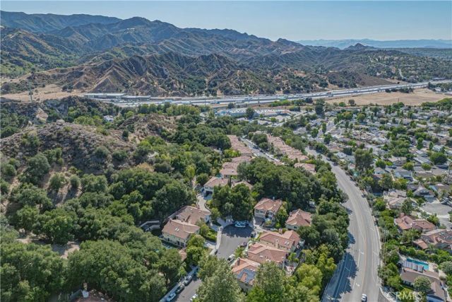 23678 White Oak Court, Newhall, CA 91321