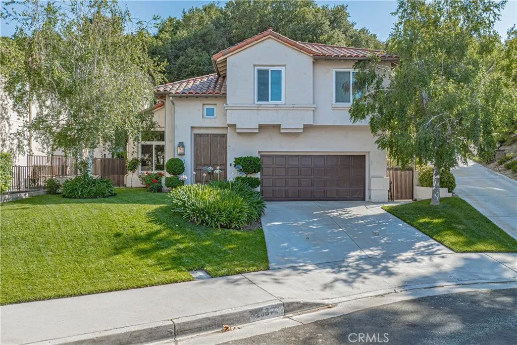 23678 White Oak Court, Newhall, CA 91321