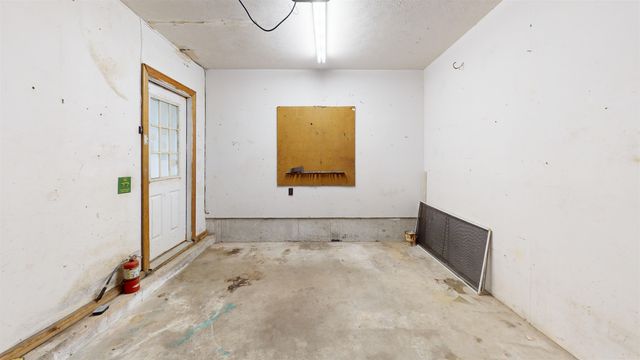 5A Mark Street, Hudson, NH 03051