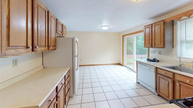 5A Mark Street, Hudson, NH 03051