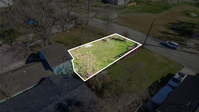 1407 Bringhurst Street, Houston, TX 77020