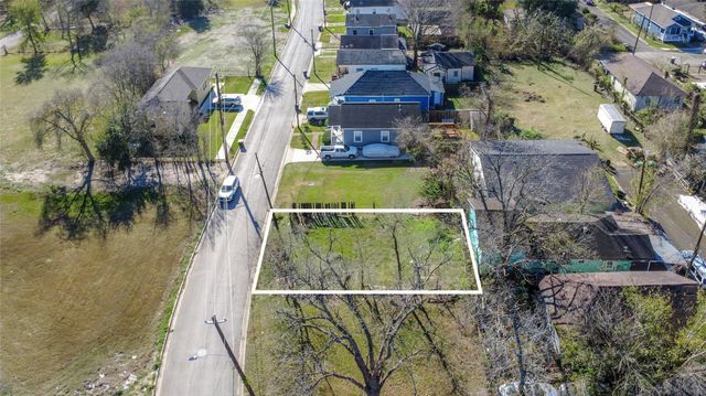 1407 Bringhurst Street, Houston, TX 77020