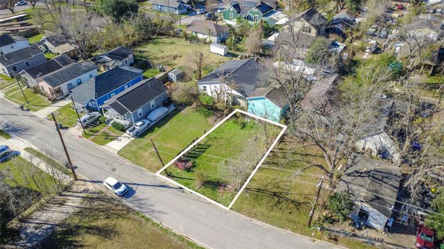 1407 Bringhurst Street, Houston, TX 77020