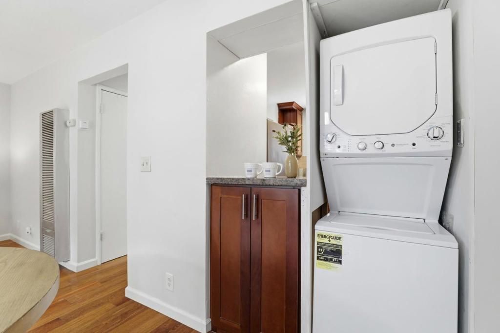 Image 21 of property listing at 830 Quince Avenue 46, Santa Clara, CA 95051