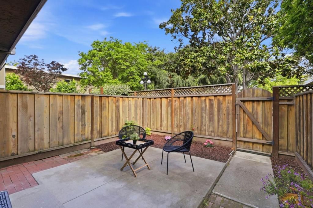 Image 22 of property listing at 830 Quince Avenue 46, Santa Clara, CA 95051