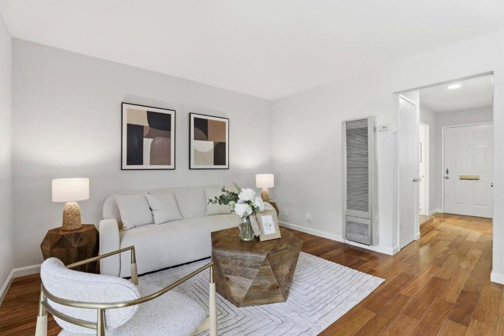 Image 5 of property listing at 830 Quince Avenue 46, Santa Clara, CA 95051