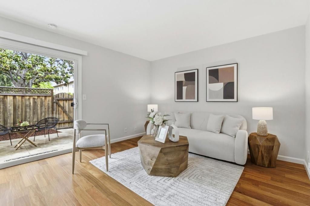 Image 6 of property listing at 830 Quince Avenue 46, Santa Clara, CA 95051