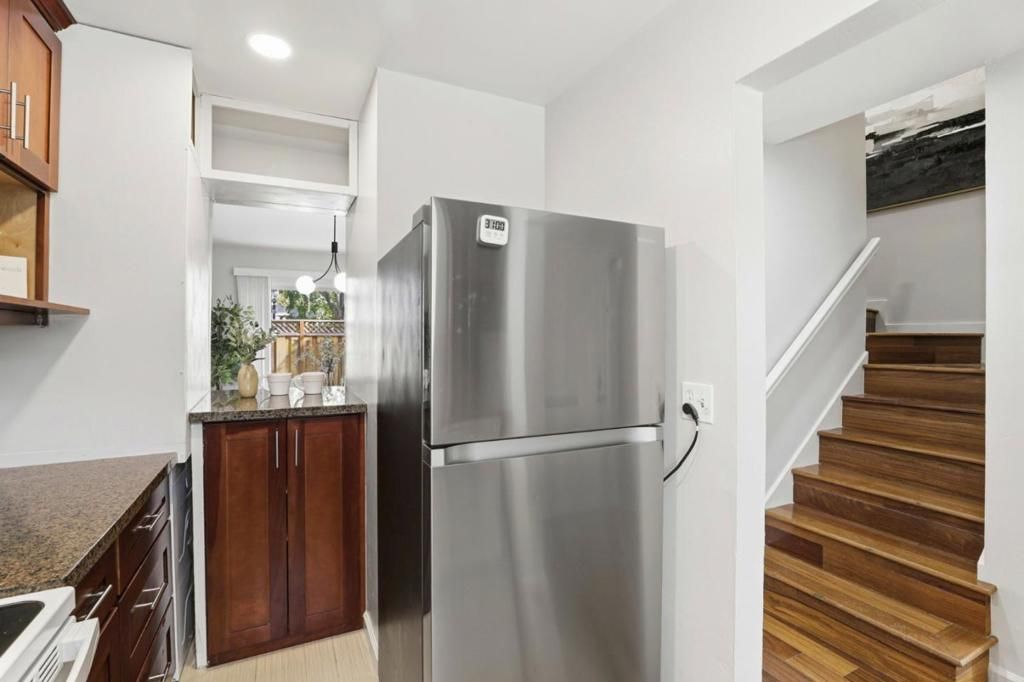 Image 7 of property listing at 830 Quince Avenue 46, Santa Clara, CA 95051