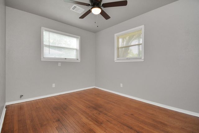 833 Dutch Street, Deer Park, TX 77536