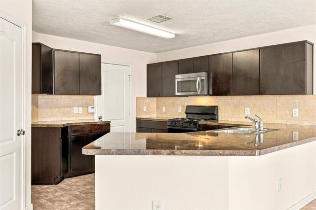 1014 Hummingbird Point Lane, Houston, TX 77090
