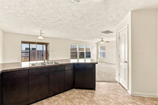 1014 Hummingbird Point Lane, Houston, TX 77090