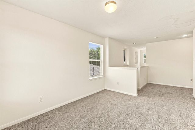 1014 Hummingbird Point Lane, Houston, TX 77090