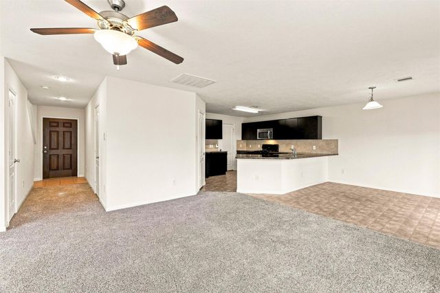 1014 Hummingbird Point Lane, Houston, TX 77090