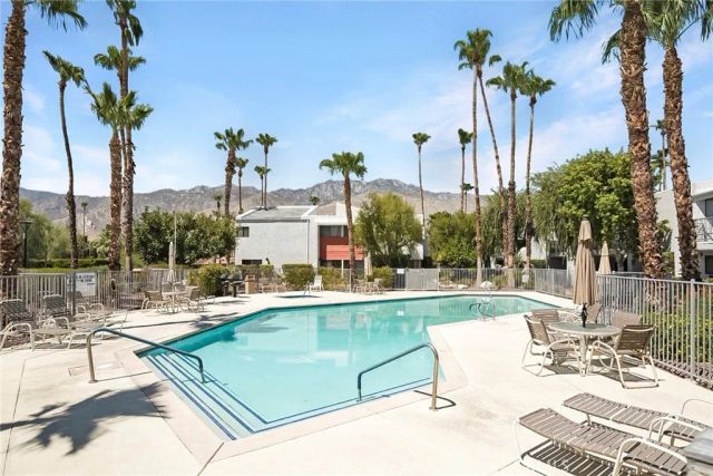 3155 E Ramon Road 504, Palm Springs, CA 92264