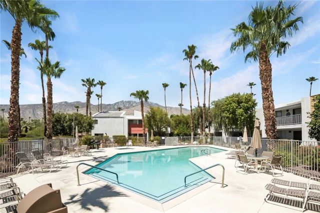 3155 E Ramon Road 504, Palm Springs, CA 92264