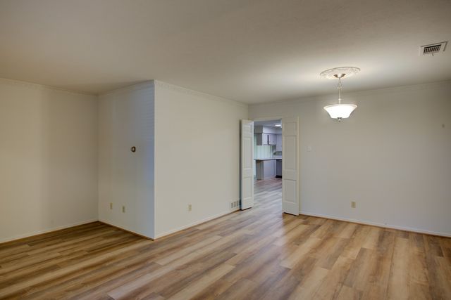 6328 Rincon Way, Dallas, TX 75214