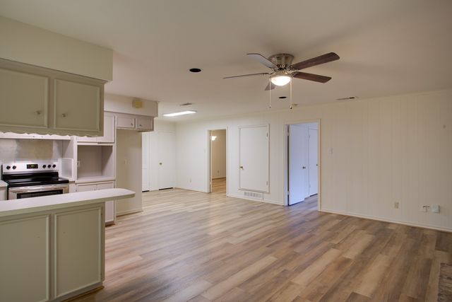 6328 Rincon Way, Dallas, TX 75214