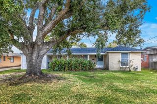 417 E Claude Street, Lake Charles, LA 70605