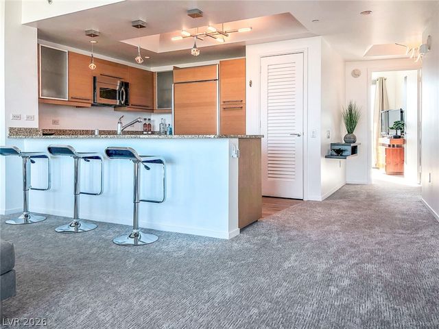 322 Karen Avenue 4401, Las Vegas, NV 89109