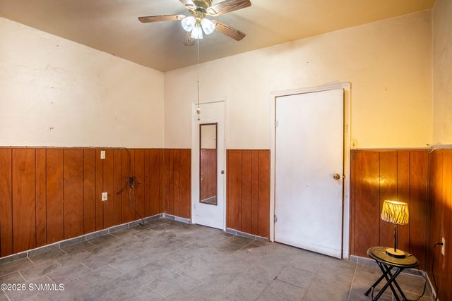 1061 N Tornillo Street, Las Cruces, NM 88001