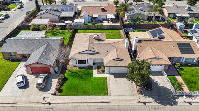 3043 N Brunswick Avenue, Fresno, CA 93722