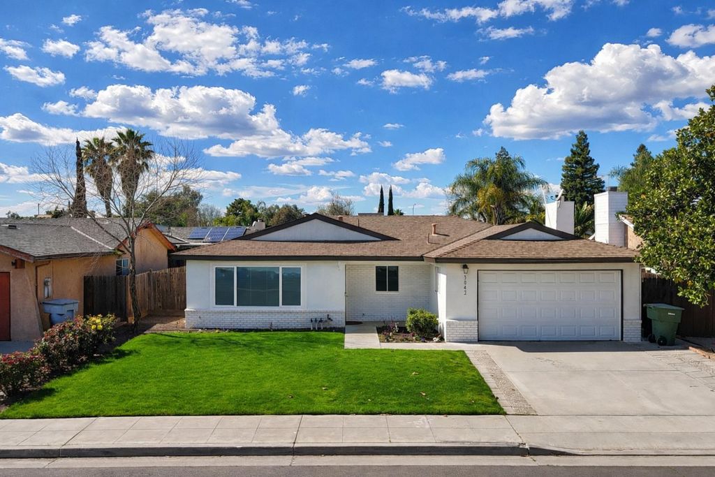 3043 N Brunswick Avenue, Fresno, CA 93722