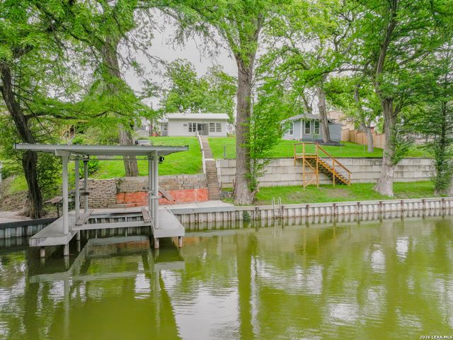 526 Cypress, Mcqueeney, TX 78123