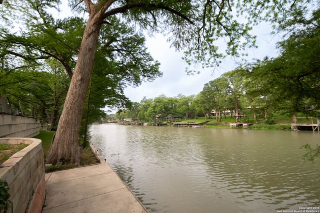 526 Cypress, Mcqueeney, TX 78123